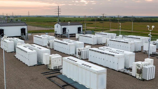 Battery energy storage system beside a commercial building